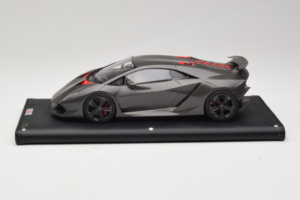 Lamborghini Sesto Elemento Matte Black MR Collection 1:18 LAMB054 Résine