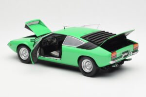 Lamborghini Urraco P250 Vert Clair Kyosho 1:18 08441G Métal — image 5 sur 8
