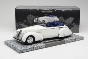 Lancia Astura Tipo 233 Corto Blanc Minichamps 1:18 107125330 Résine — image 6 sur 6