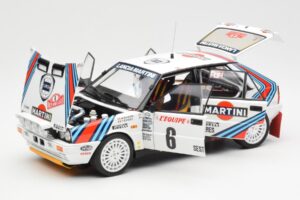 Lancia Delta HF 4WD #6 M. Biasion / T. Siviero Martini Rally Monte Carlo 1987 Kyosho 1:18 08960A Métal — image 2 sur 8