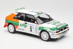 Lancia Delta HF Integrale Evo II Totip #5 A. Aghini / S. Farnocchia Rally Monte Carlo 1993 Kyosho 1:18 08348F Métal — image 6 sur 8
