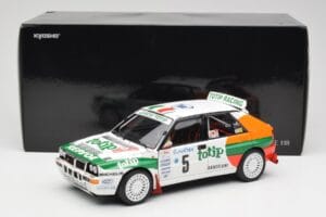 Lancia Delta HF Integrale Evo II Totip #5 A. Aghini / S. Farnocchia Rally Monte Carlo 1993 Kyosho 1:18 08348F Métal — image 8 sur 8