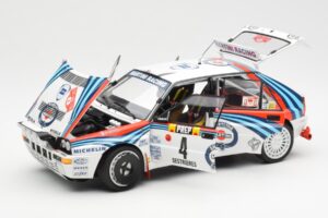Lancia Delta HF Integrale Evo Martini #4 D. Auriol / B. Occelli Winner Rally Monte Carlo 1992 Kyosho 1:18 08348A Métal — image 2 sur 8