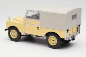 Land Rover 88 Series 1 Hard Top Beige Clair MCG 1:18 MCG18368 Métal — image 4 sur 6
