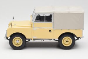 Land Rover 88 Series 1 Hard Top Beige Clair MCG 1:18 MCG18368 Métal — image 5 sur 6