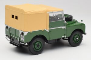 Land Rover 88 Series I Bronze Green Minichamps 1:18 150168906 Métal — image 3 sur 8