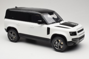 Land Rover Defender 110 L663 GT Spirit 1:12 GT554 Résine — image 4 sur 6