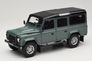 Land Rover Defender Station Wagon Keswick Green GT Spirit 1:18 GT527 Résine