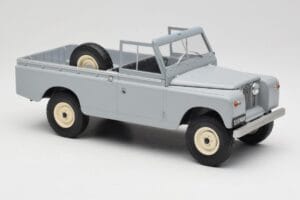 Land Rover Series II 109 Pickup Gris MCG 1:18 MCG18092 Métal — image 4 sur 6