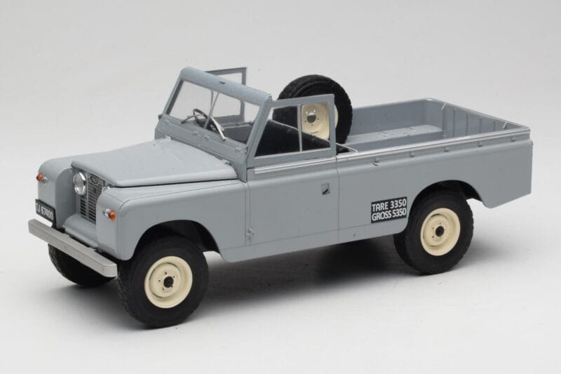 Land Rover Series II 109 Pickup Gris MCG 1:18 MCG18092 Métal