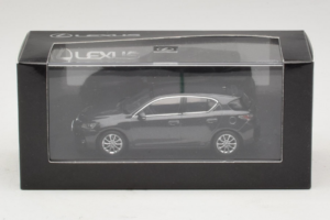 Lexus CT200h Grey Metallic Minichamps 1:43 LEXUS001 Métal — image 5 sur 5