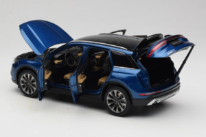 Lincoln Corsair Bleu OEM 1:18 LINCOLN001 Métal — image 5 sur 8
