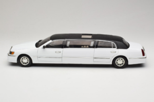 Lincoln Limousine Blanc Sun Star 1:18 1260 Métal — image 4 sur 8