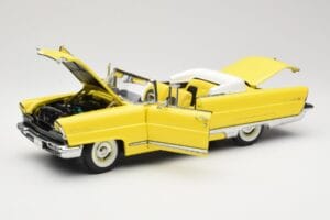Lincoln Premiere Cabriolet Jaune Sun Star 1:18 4641 Métal — image 2 sur 8