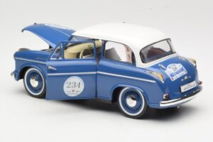 Lloyd Alexander TS #234 Bleu Revell 1:18 08463 Métal — image 5 sur 8