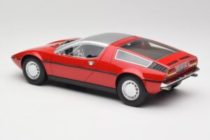Maserati Bora Rouge & Argent Minichamps 1:18 107123721 Résine — image 5 sur 6
