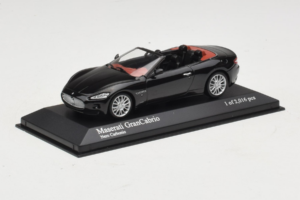 Maserati GranCabrio Noir Métallisé Minichamps 1:43 400123930 Métal — image 2 sur 5