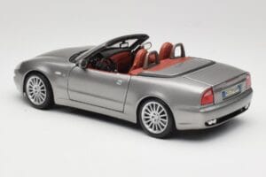 Maserati 4200 GT Spyder Gris Bburago 1:18 18-12019 Métal — image 7 sur 8