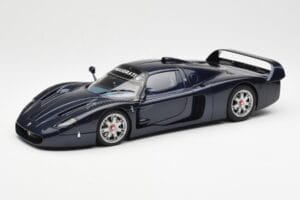 Maserati MC12 Road Car Bleu Metallic AUTOart 1:18 75802 Métal