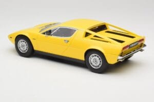 Maserati Merak Jaune Minichamps 1:18 107123760 Résine — image 5 sur 6