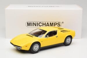 Maserati Merak Jaune Minichamps 1:18 107123760 Résine — image 6 sur 6
