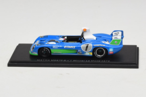Matra MS670C #7 H. Pescarolo / G. Larrousse Matra-Simca 24 Hours of Le Mans Winner 1974 Spark 1:43 43LM74 Résine