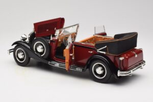Maybach DS8 Zeppelin Rouge Anson 1:18 30413 Métal — image 5 sur 8