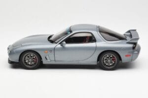 Mazda RX-7 FD Spirit R Type A Gris Metallic AUTOart 1:18 75987 Métal — image 4 sur 8
