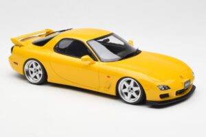 Mazda RX-7 FD Type R Bathurst R Jaune Otto 1:18 OT397 Résine — image 4 sur 6