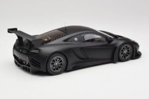 McLaren 12C GT3 Carbon Mat Noir Minichamps 1:18 151121390 Métal — image 2 sur 6
