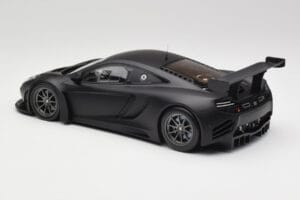 McLaren 12C GT3 Carbon Mat Noir Minichamps 1:18 151121390 Métal — image 5 sur 6