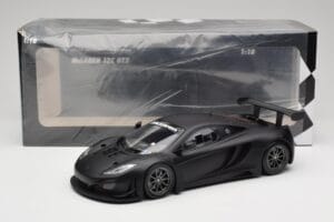 McLaren 12C GT3 Carbon Mat Noir Minichamps 1:18 151121390 Métal — image 6 sur 6
