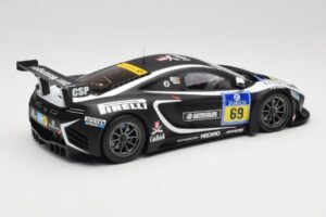 McLaren 12C GT3 Dorr Motorsport #69 C. Adams / M. Klasen 24 Hours Nurburgring 2013 Minichamps 1:18 151131369 Métal — image 2 sur 6
