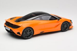 McLaren 750S McLaren Orange TopSpeed 1:18 TS0547 Métal — image 2 sur 6
