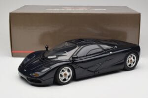 McLaren F1 Dark Blue Metallic Minichamps 1:12 530133128 Métal — image 9 sur 9