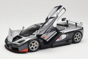 McLaren F1 GTR Adrenaline Program Minichamps 1:18 530133512 Métal — image 2 sur 8
