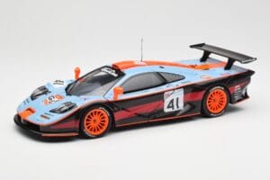 McLaren F1 GTR #41 P-H. Raphanel / C. Gounon / A. Olofsson 24 Hours of Le Mans 1997 UT Models 1:18 39727 Métal