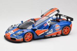McLaren F1 GTR #34 Gulf Racing 1996 UT Models 1:18 39621 Métal — image 2 sur 8