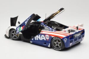 McLaren F1 GTR Team Bigazzi #39 N. Piquet / A. Cecotto / D. Sullivan 24 Hours of Le Mans 1996 Minichamps 1:18 530133639 Métal — image 5 sur 8