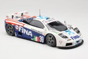 McLaren F1 GTR Team Bigazzi #39 N. Piquet / A. Cecotto / D. Sullivan 24 Hours of Le Mans 1996 Minichamps 1:18 530133639 Métal — image 6 sur 8