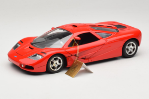 McLaren F1 High Mirror Light Red Guiloy 1:18 67505 Métal