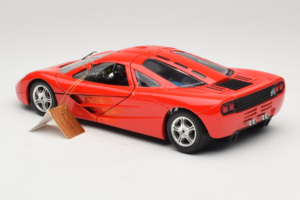 McLaren F1 High Mirror Light Red Guiloy 1:18 67505 Métal — image 7 sur 8