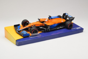 McLaren MCL35M Mercedes #3 D. Ricciardo McLaren F1 Team Bahrain Grand Prix 2021 Minichamps 1:18 533211803 Résine — image 2 sur 7