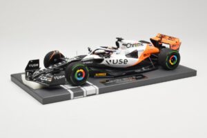 McLaren MCL60 #81 O. Piastri Monaco GP 2023 Minichamps 1:18 537232581 Métal — image 2 sur 6