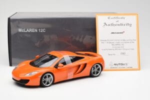 McLaren MP4-12C Orange AUTOart 1:18 76006 Métal — image 8 sur 8