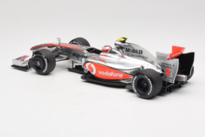 McLaren MP4-24 Mercedes #2 H. Kovalainen F1 2009 Minichamps 1:18 503091802 Métal — image 5 sur 7