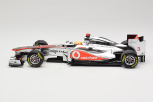 McLaren MP4-26 Mercedes #3 L. Hamilton Vodafone McLaren F1 2011 Minichamps 1:18 530111803 Métal — image 3 sur 7
