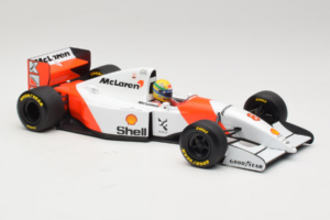 McLaren MP4/8 Ford #8 A. Senna Marlboro McLaren 1993 Minichamps 1:18 540931808 Métal — image 4 sur 7
