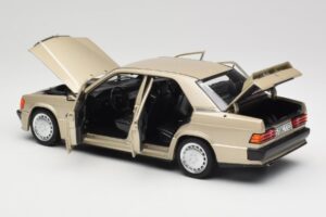 Mercedes 190E W201 2.3-16 Smoke Silver Metallic Norev 1:18 183831 Métal — image 5 sur 8