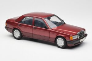 Mercedes 190E W201 2.0 Rouge Dealer Edition AUTOart 1:18 B66040383 Métal — image 6 sur 8